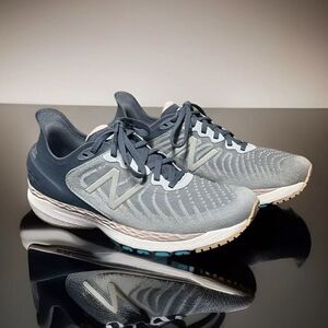 New Balance Fresh Foam 860v11 W860S11 Women's Grey/Lavendar Sneakers Size 10.5B